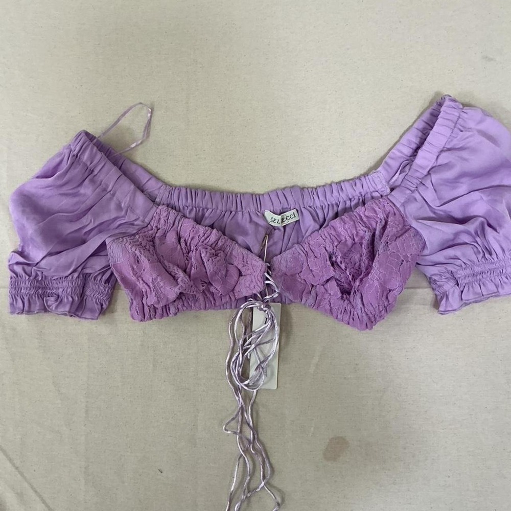 CELLECI lavender lace crop top